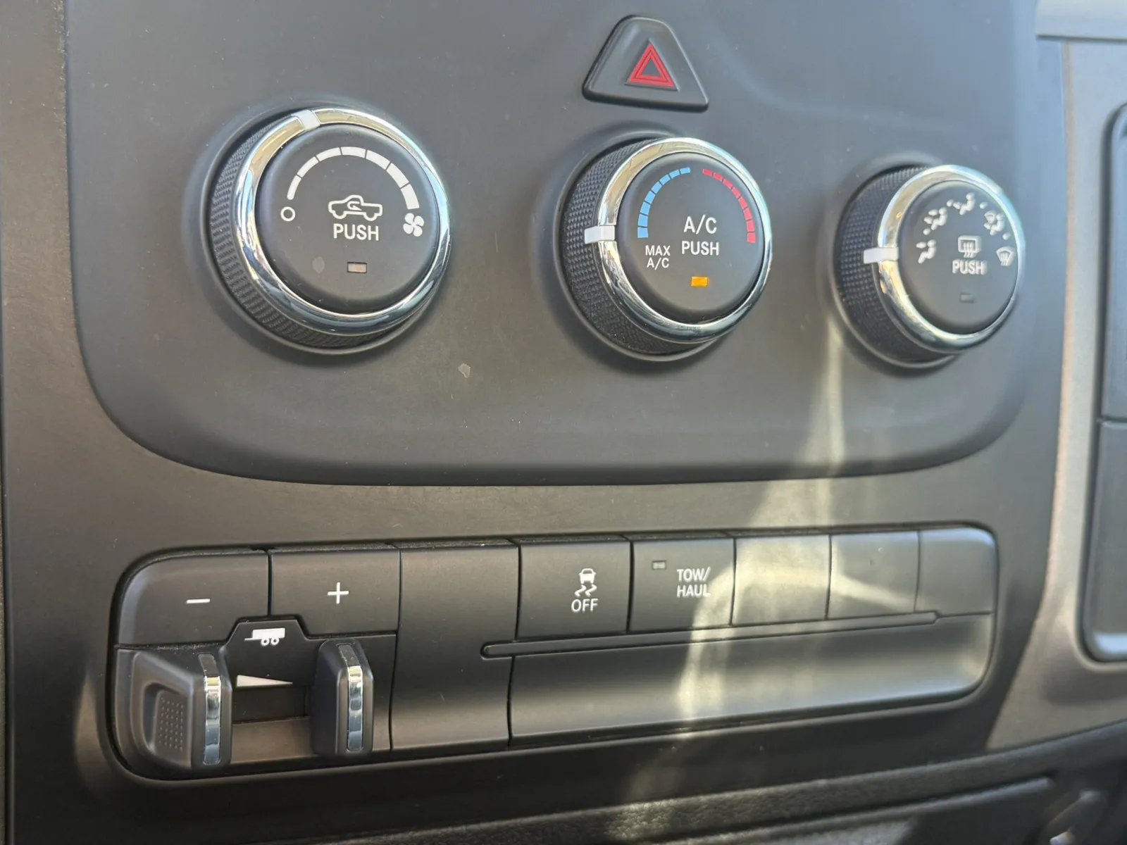 Ram 1500 photo 13