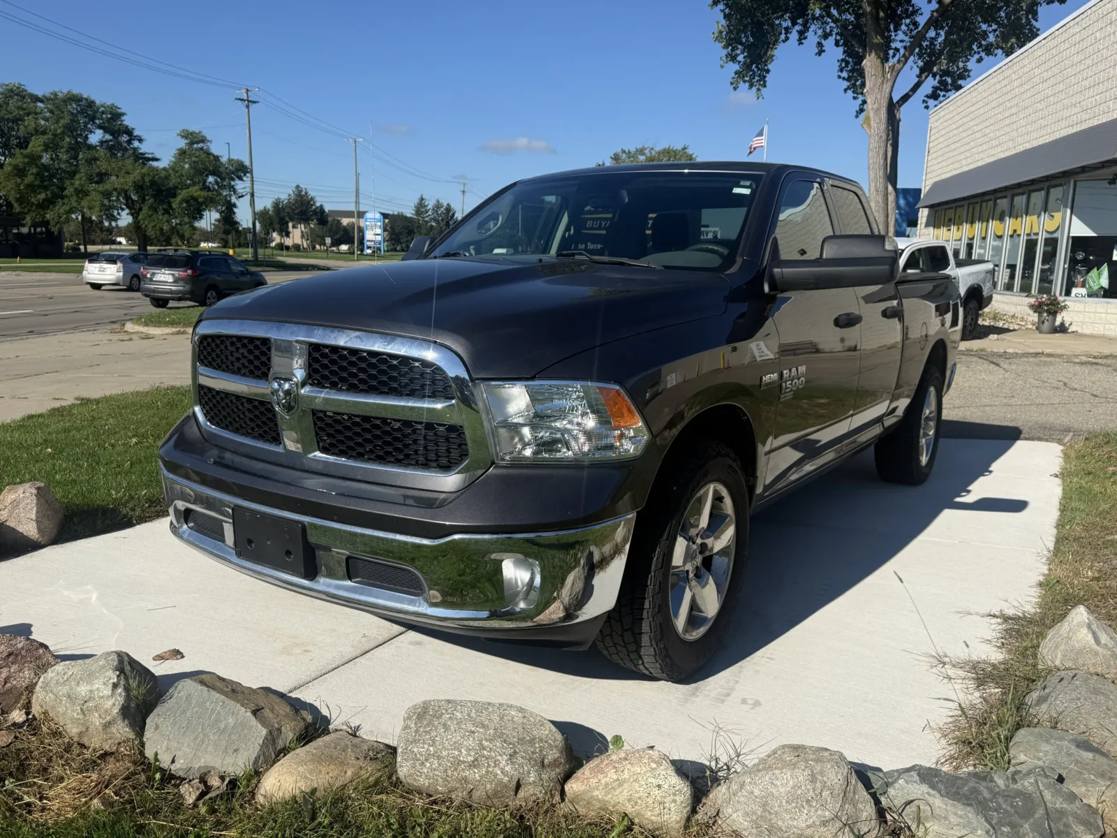 Gray 2019 Ram 1500 Classic ST for sale in Troy, MI