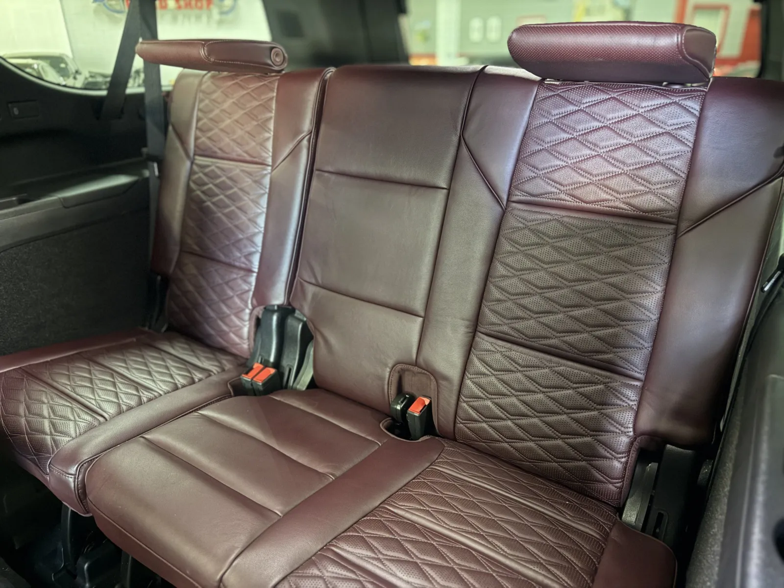 Cadillac Escalade ESV photo 22