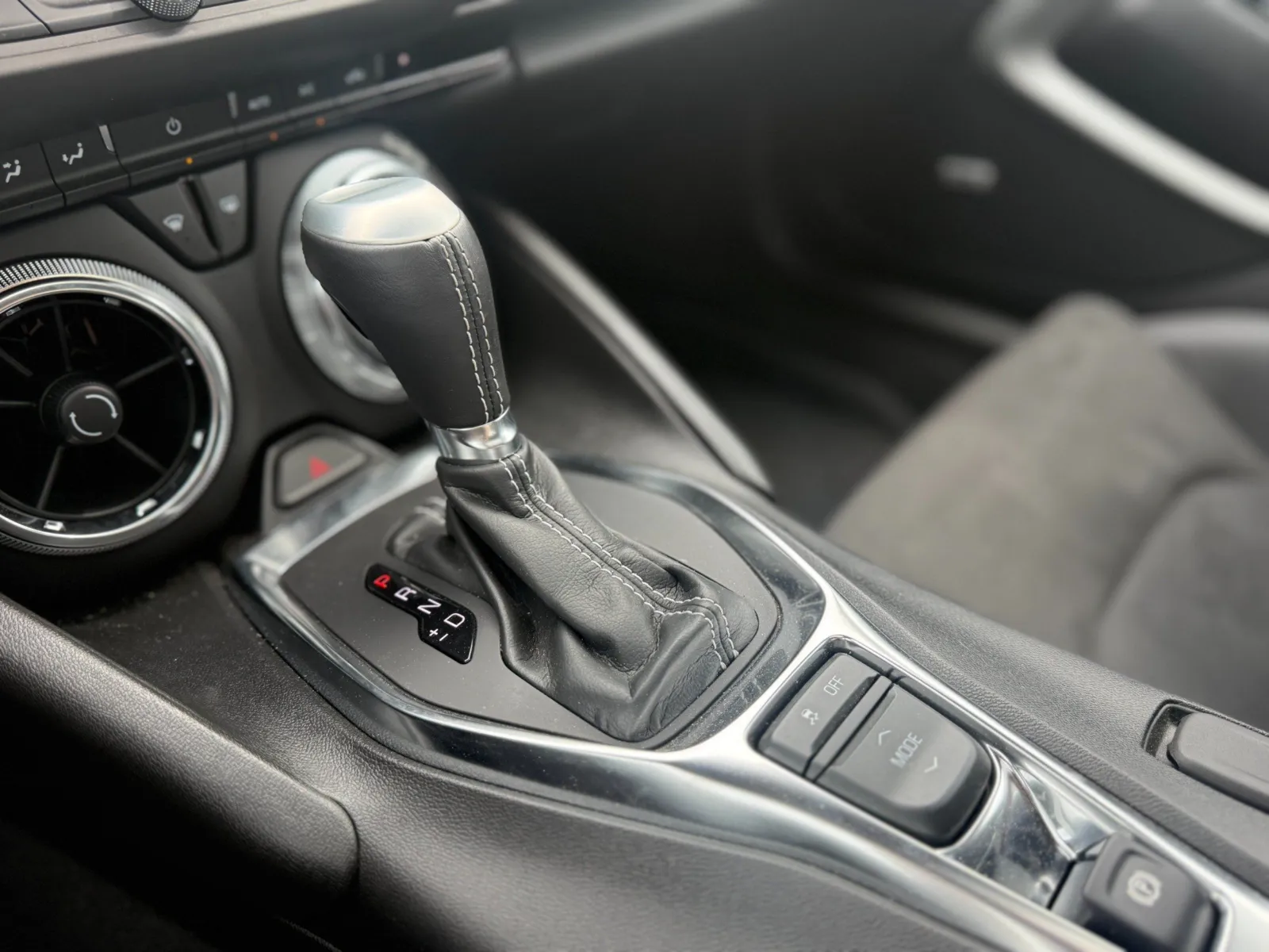 Chevrolet Camaro photo 15