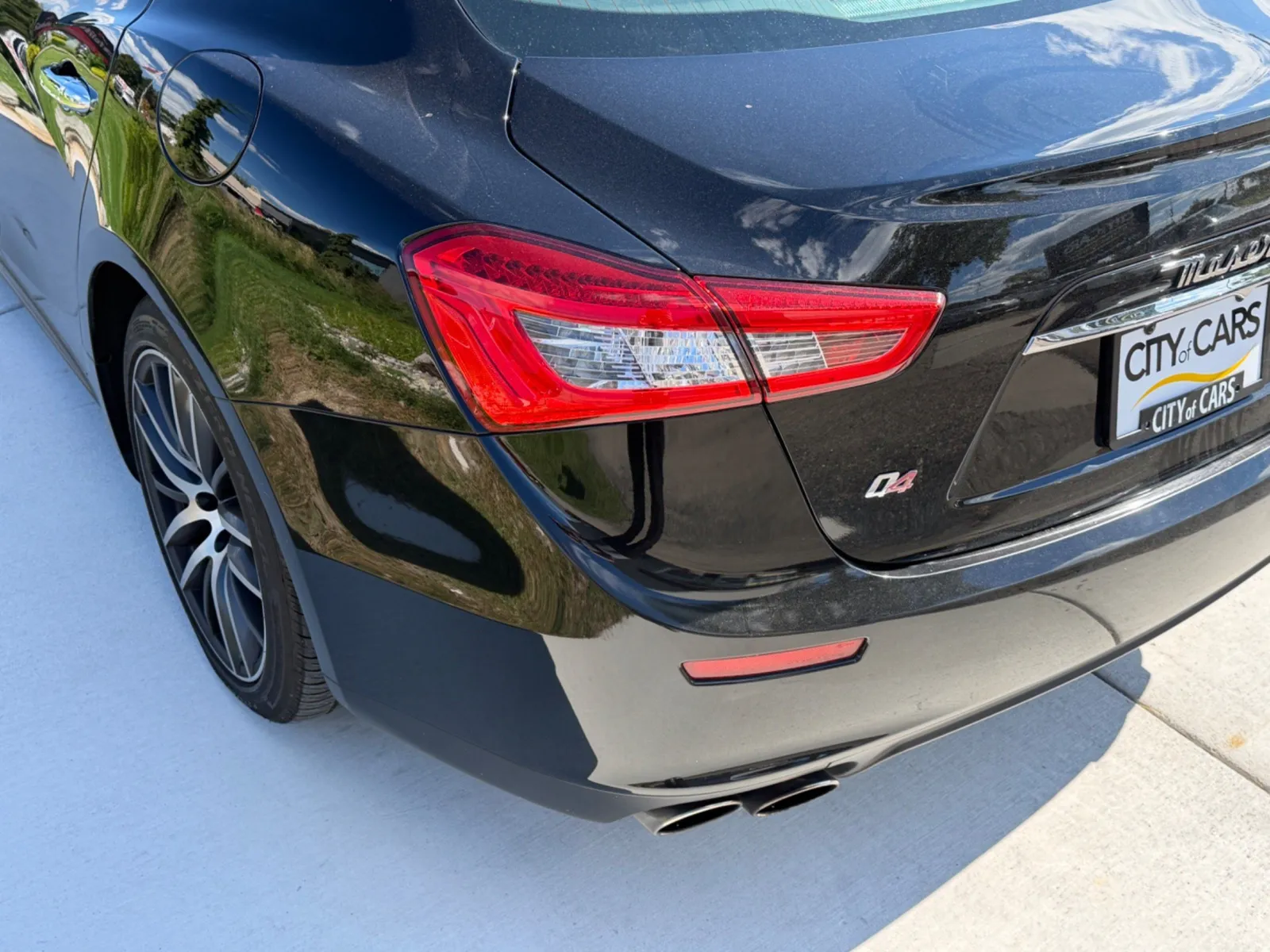 Maserati Ghibli photo 13