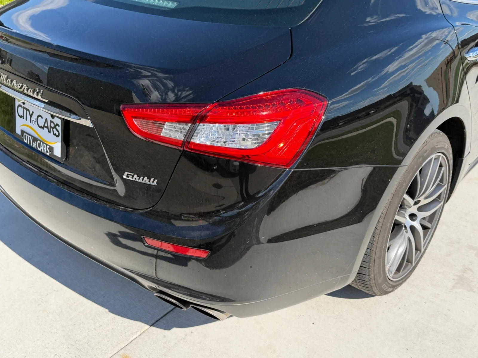 Maserati Ghibli photo 12