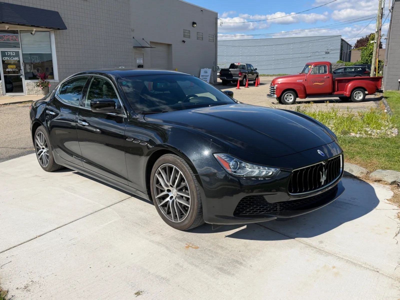 Maserati Ghibli photo 3