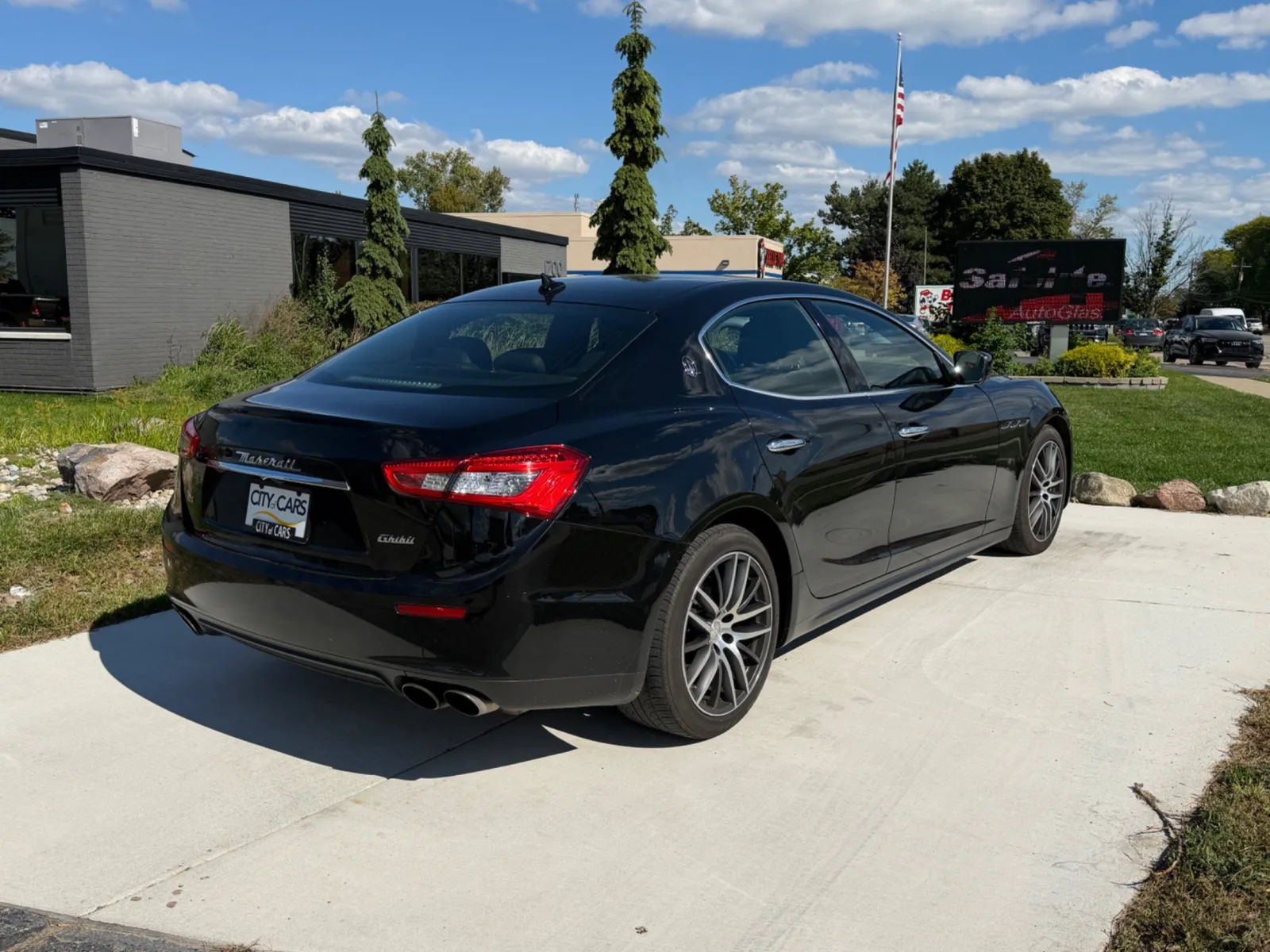 Maserati Ghibli photo 5