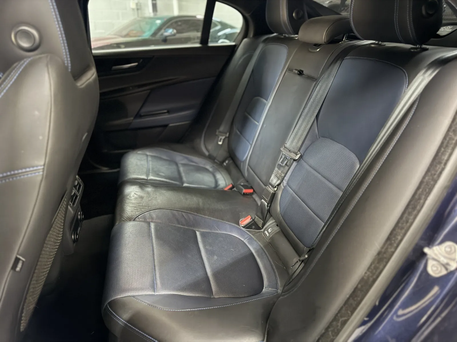 Jaguar XE photo 21
