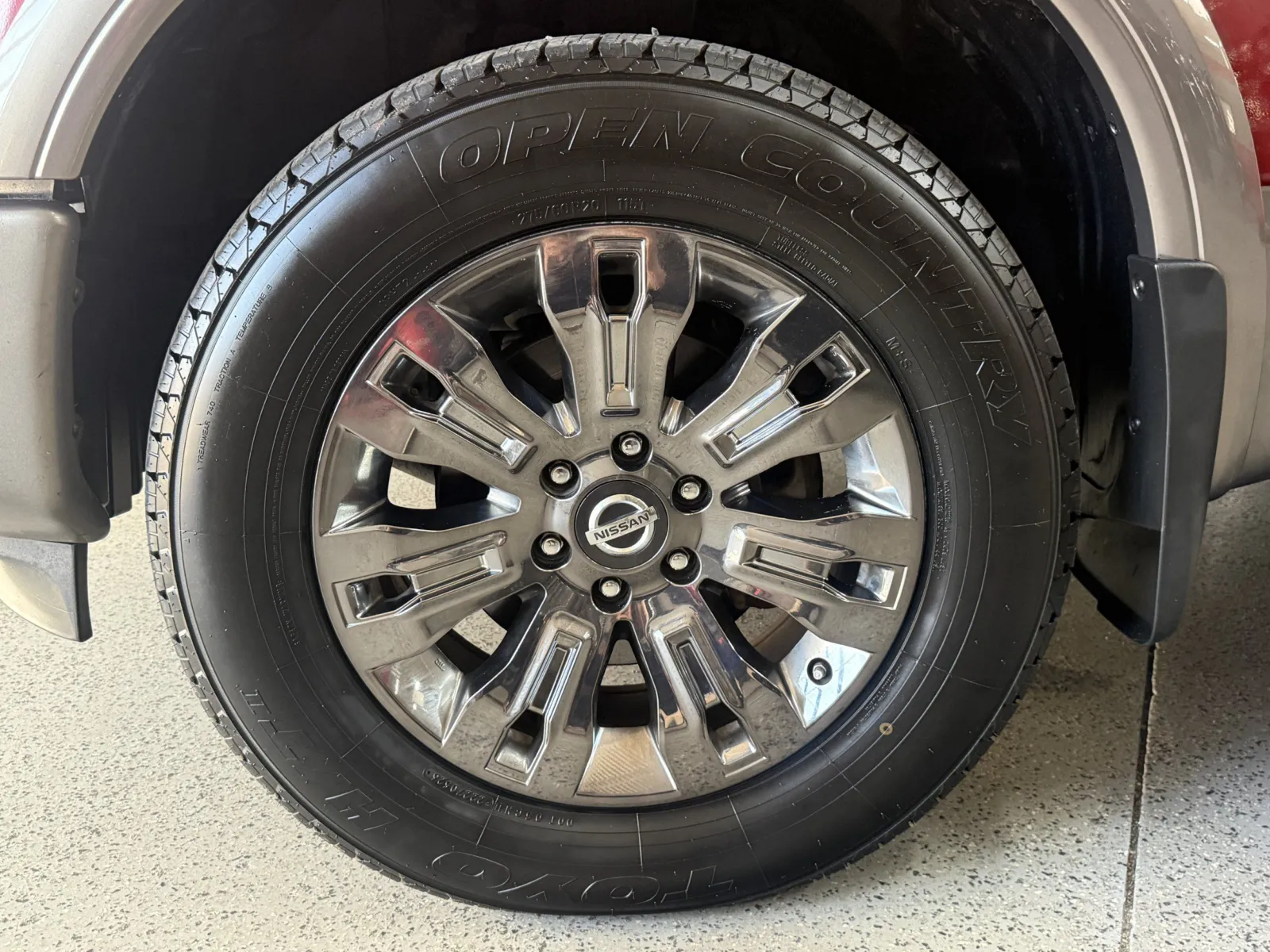 Nissan Titan photo 23