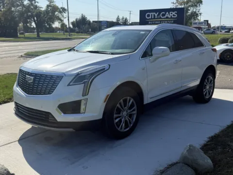 White 2023 Cadillac XT5 AWD Premium Luxury for sale in Troy, MI