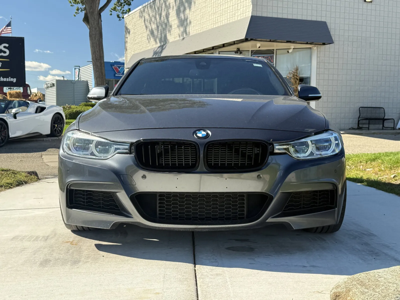 BMW 340i photo 9