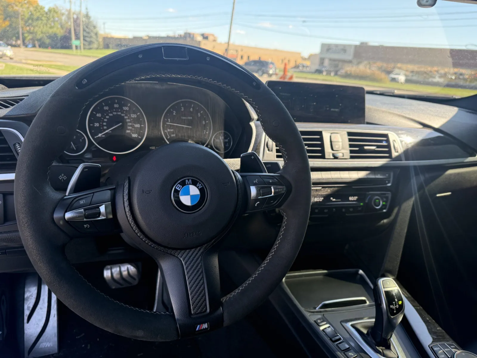 BMW 340i photo 12