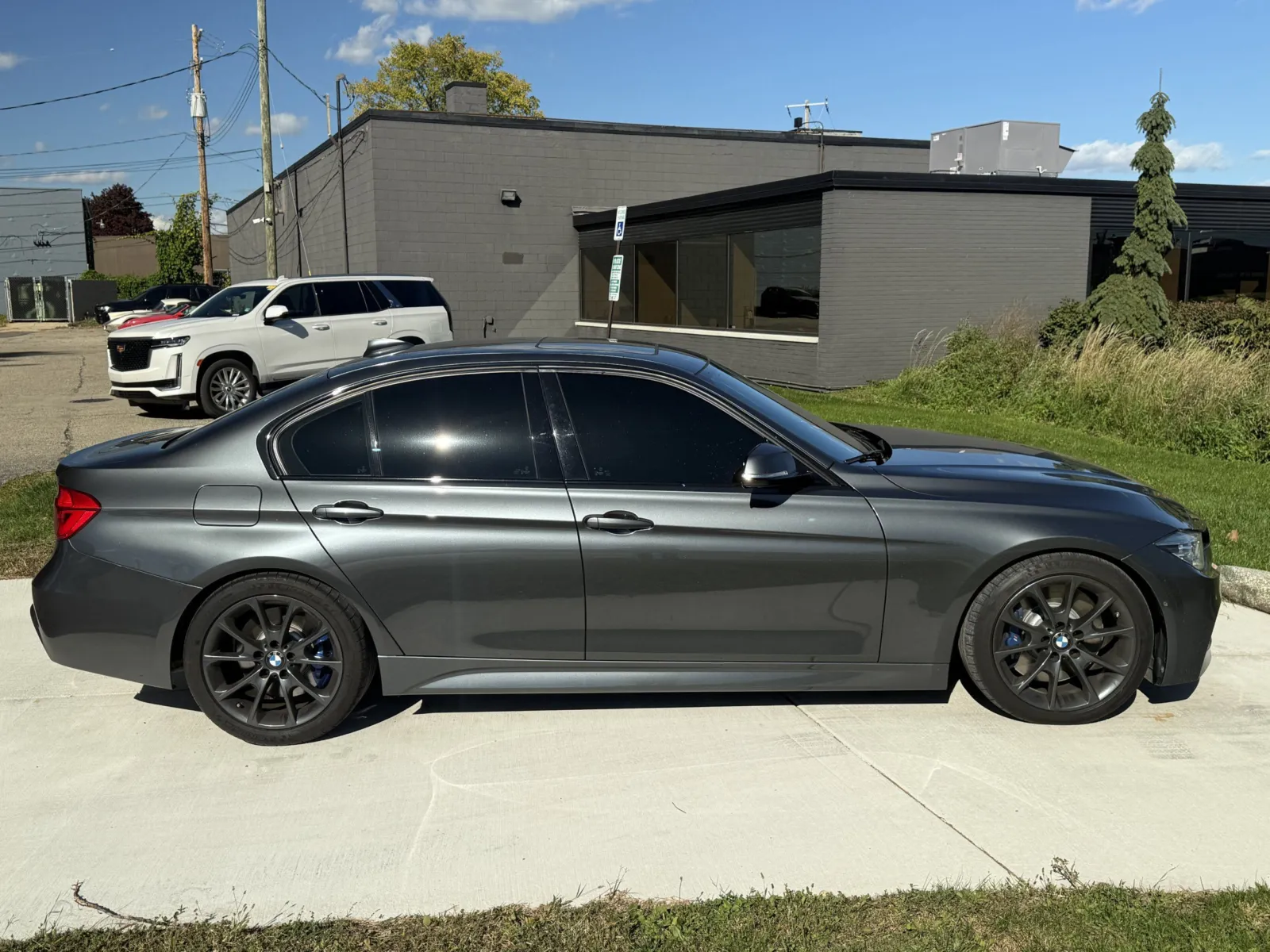 BMW 340i photo 6