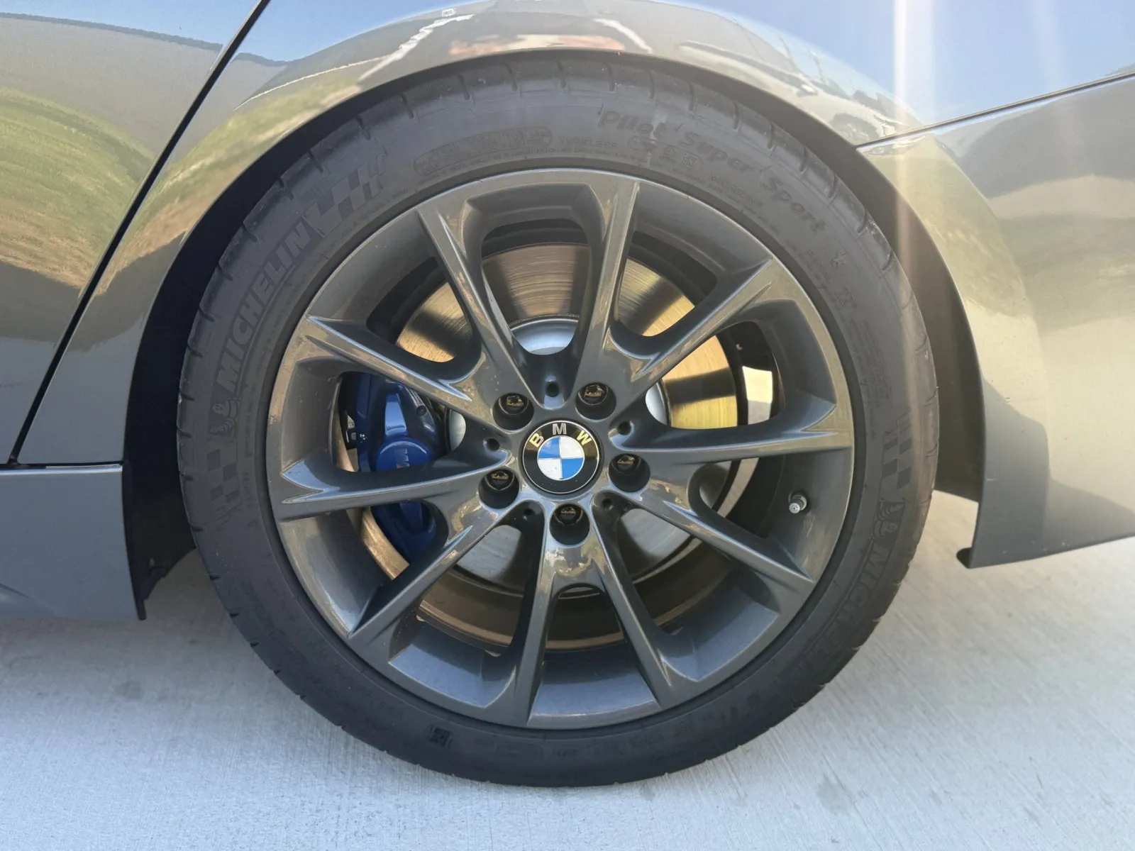 BMW 340i photo 20