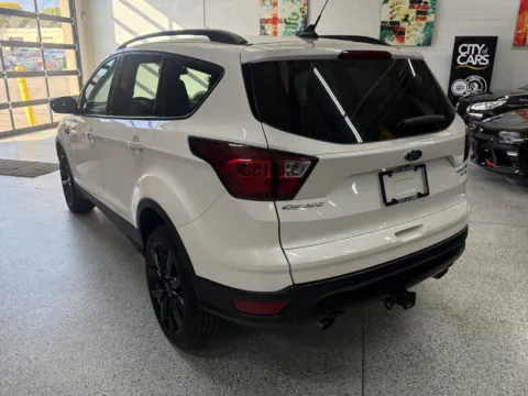 More photos of 2019 Ford Escape Titanium at City of Cars, MI