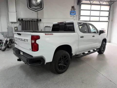More photos of 2025 Chevrolet Silverado 1500 4WD Crew Cab Short Bed LT Trail Boss at City of Cars, MI