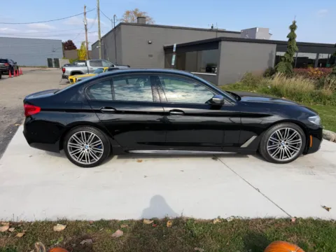 More photos of 2018 BMW M550i xDrive at City of Cars, MI
