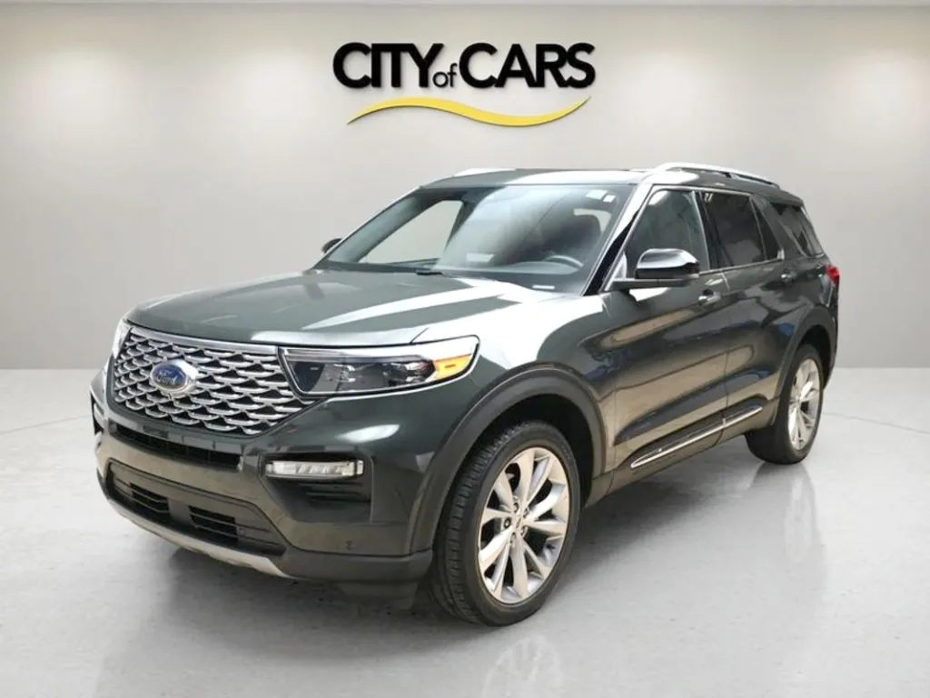 Used 2022 Ford Explorer Platinum for sale in Troy, MI at City of
