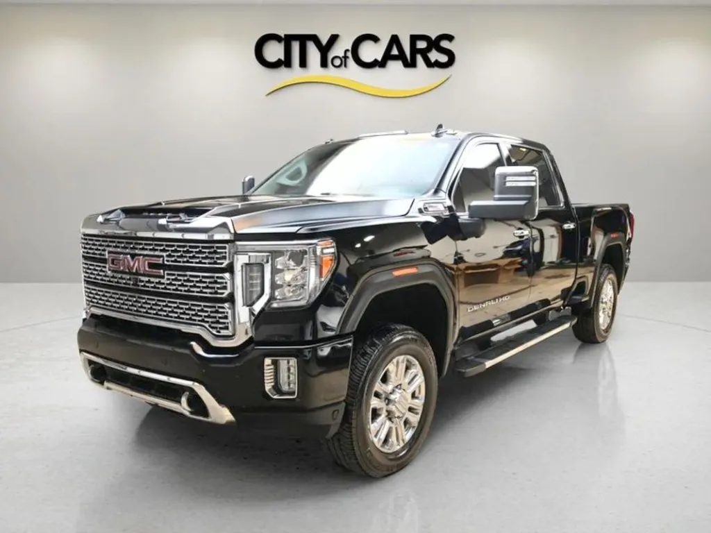 2021 GMC Sierra 2500HD Denali for sale in Troy, MI