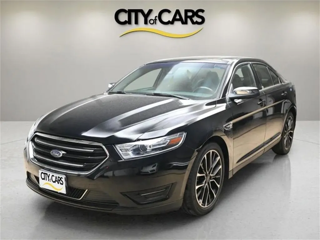 2018 Ford Taurus Limited for sale in Troy, MI