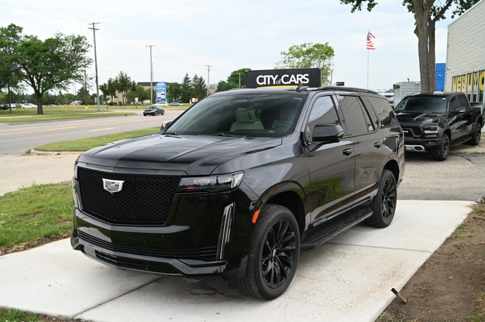 Black 2022 Cadillac Escalade Sport for sale in Troy, MI