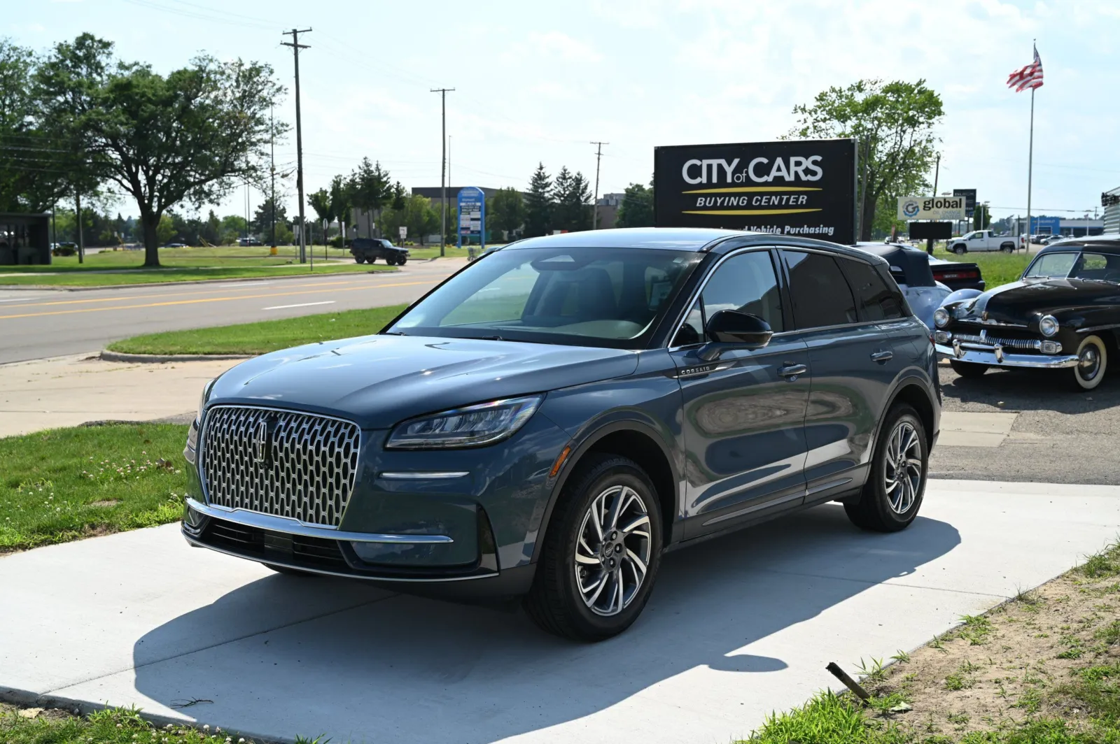Blue 2023 Lincoln Corsair Standard for sale in Troy, MI