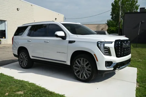 Another view of 2025 GMC Yukon Denali Ultimate for sale in Troy, MI at City of Cars