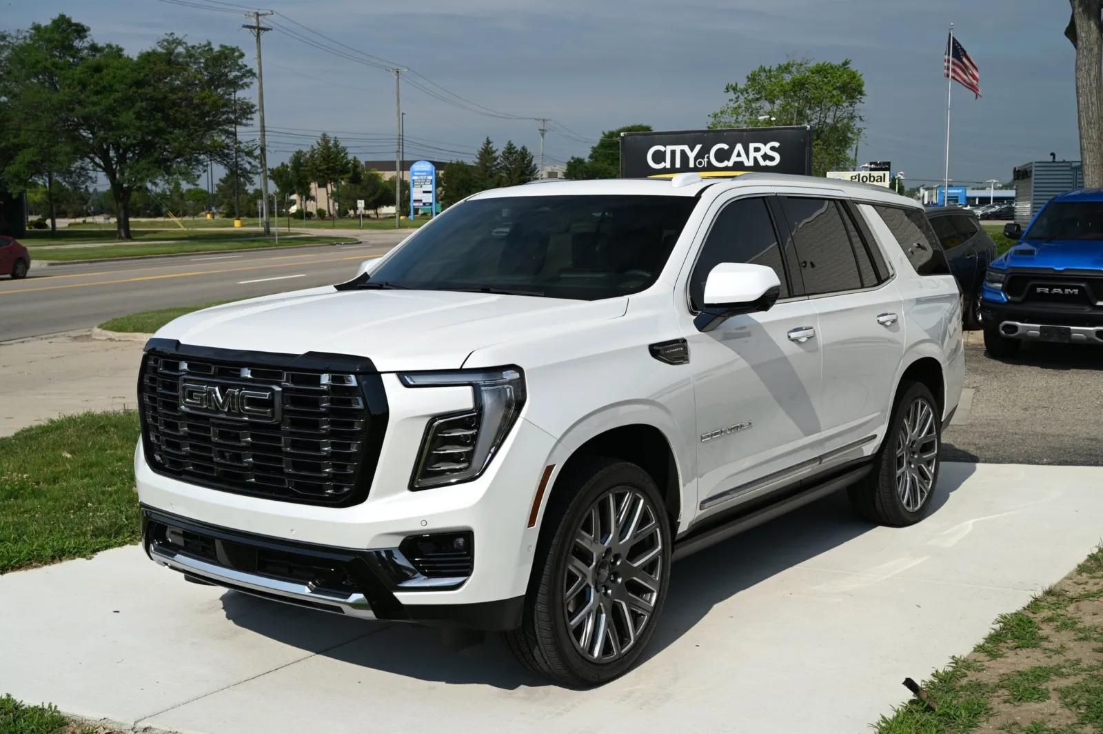 2025 GMC Yukon Denali Ultimate for sale in Troy, MI