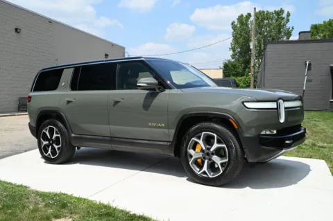Another view of 2022 Rivian R1S Launch Edition for sale in Troy, MI at City of Cars
