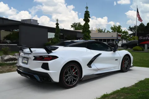 More photos of 2023 Chevrolet Corvette Stingray at City of Cars, MI