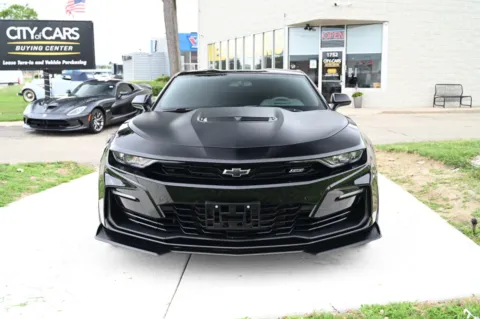 Photos of 2021 Chevrolet Camaro SS for sale in Troy, MI at City of Cars