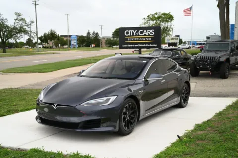 Silver 2017 Tesla Model S 75D for sale in Troy, MI