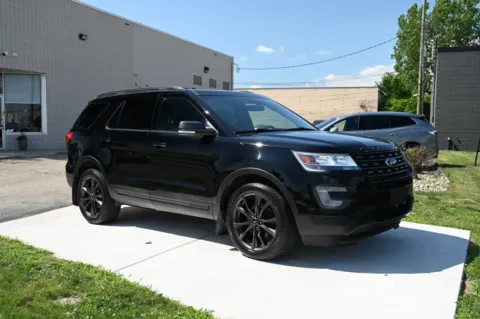 Another view of 2017 Ford Explorer XLT for sale in Troy, MI at City of Cars