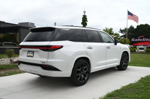 More photos of 2025 Lexus TX 500h F SPORT Performance Luxury at City of Cars, MI