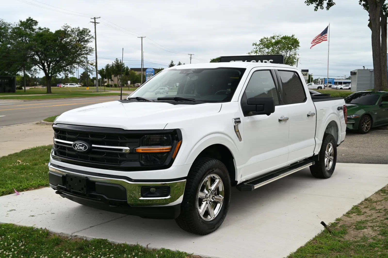 White 2024 Ford F-150 XLT for sale in Troy, MI