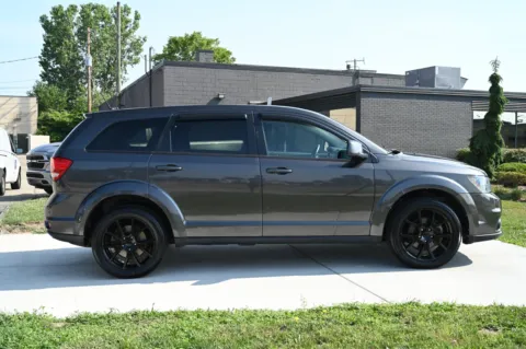 More photos of 2016 Dodge Journey R/T at City of Cars, MI