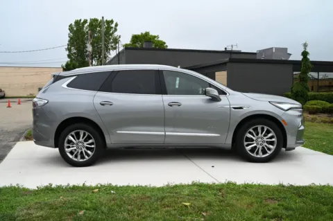 More photos of 2023 Buick Enclave Avenir at City of Cars, MI
