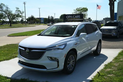 White 2024 Buick Enclave Essence for sale in Troy, MI