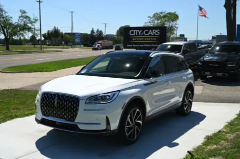 White 2023 Lincoln Corsair Reserve for sale in Troy, MI