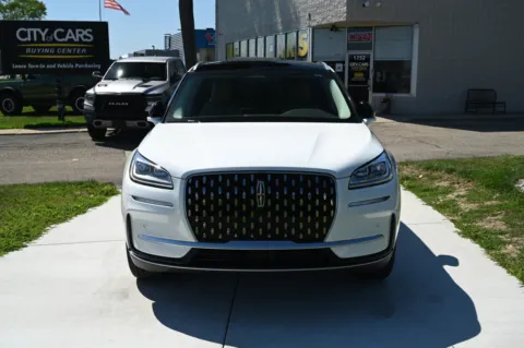 Photos of 2023 Lincoln Corsair Reserve for sale in Troy, MI at City of Cars