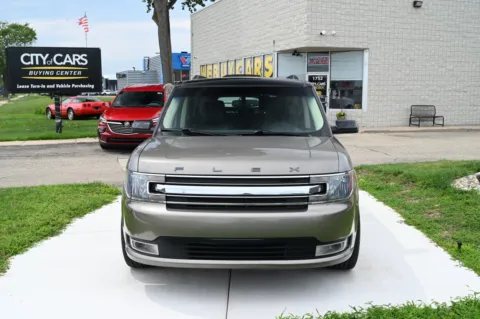 Photos of 2014 Ford Flex SEL for sale in Troy, MI at City of Cars