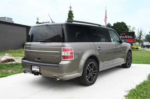 More photos of 2014 Ford Flex SEL at City of Cars, MI