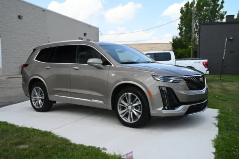 Another view of 2023 Cadillac XT6 Premium Luxury for sale in Troy, MI at City of Cars