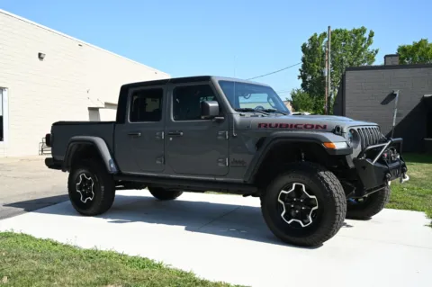 More photos of 2022 Jeep Gladiator Rubicon at City of Cars, MI
