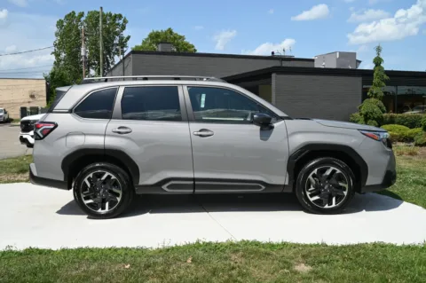 More photos of 2025 Subaru Forester Limited at City of Cars, MI