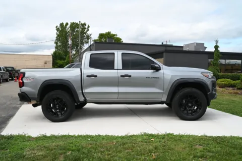 More photos of 2023 Chevrolet Colorado Trail Boss at City of Cars, MI