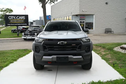 Photos of 2023 Chevrolet Colorado Trail Boss for sale in Troy, MI at City of Cars