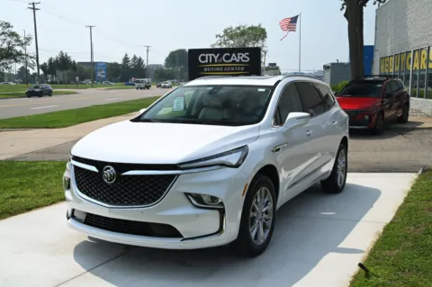 White 2023 Buick Enclave Avenir for sale in Troy, MI