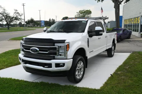 White 2019 Ford F-350 Super Duty Limited for sale in Troy, MI