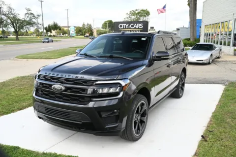 Gray 2022 Ford Expedition Limited for sale in Troy, MI