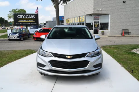 Photos of 2017 Chevrolet Cruze LT Auto for sale in Troy, MI at City of Cars
