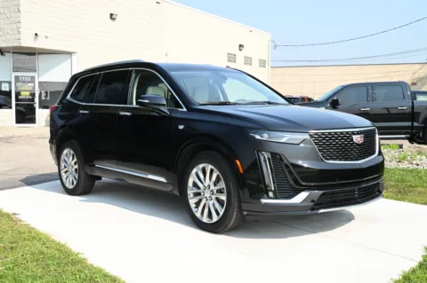 Another view of 2024 Cadillac XT6 Premium Luxury for sale in Troy, MI at City of Cars