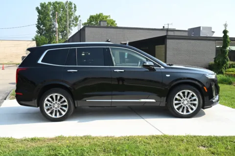 More photos of 2024 Cadillac XT6 Premium Luxury at City of Cars, MI